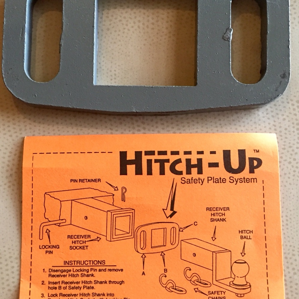 HITCH UP: Receiver Hitch Safety Chain Plate For 2” Receiver Hitch